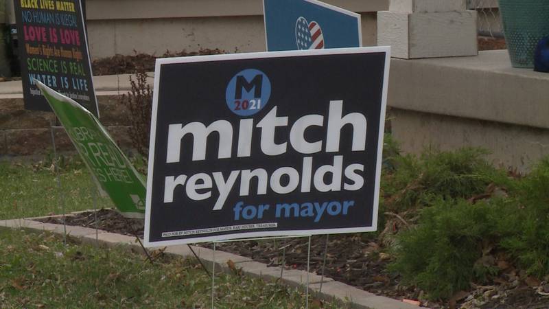 Campaign sign for Mitch Reynolds